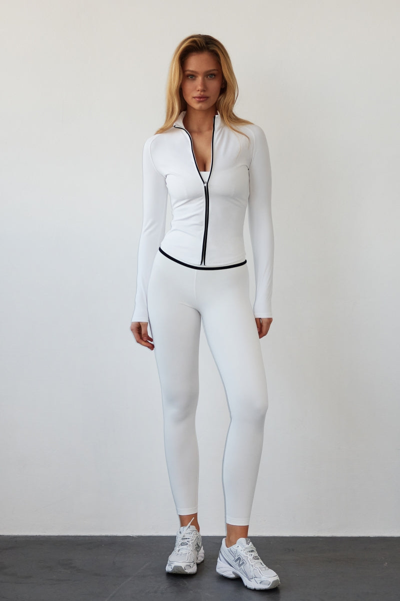 ULTIMATE SCULPTING ZIP UP JACKET