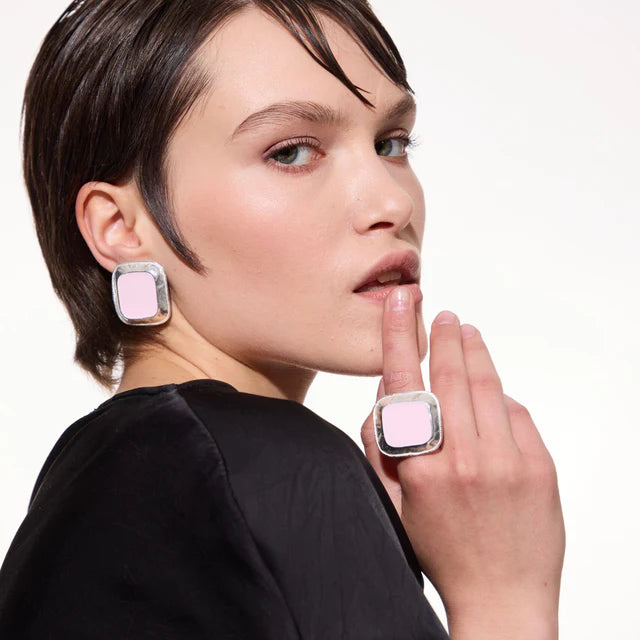 Ring pink