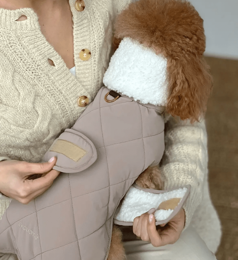 Попона CHOUCHOU зимова для собак "Waffle" бежева з молочним хутром