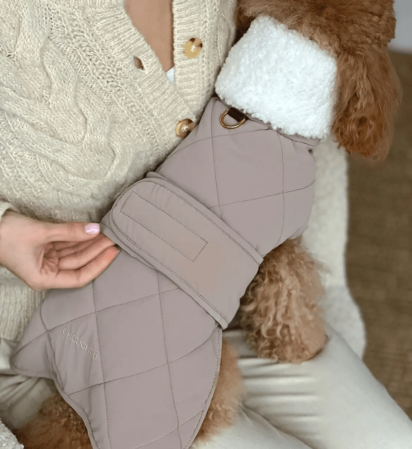 Попона CHOUCHOU зимова для собак "Waffle" бежева з молочним хутром