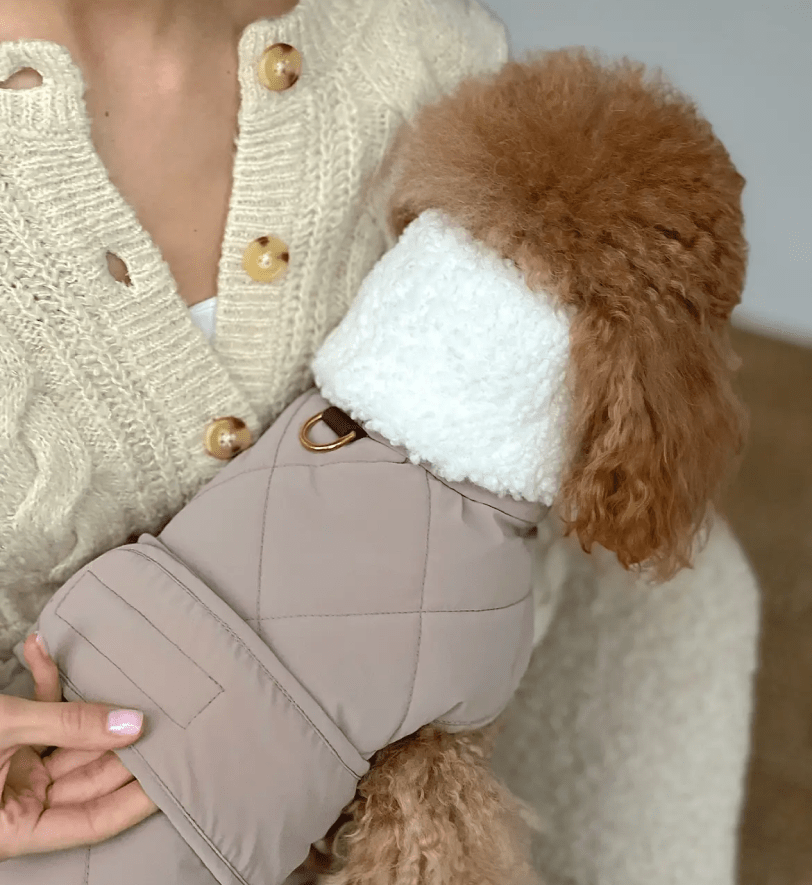 Попона CHOUCHOU зимова для собак "Waffle" бежева з молочним хутром