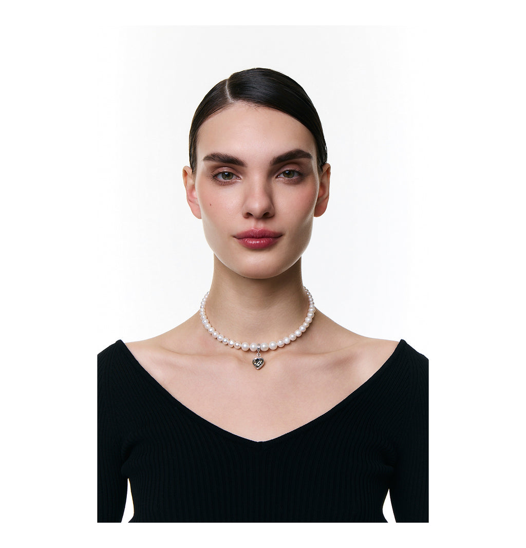 PEARLS CHOKER WITH HEART - фото 8
